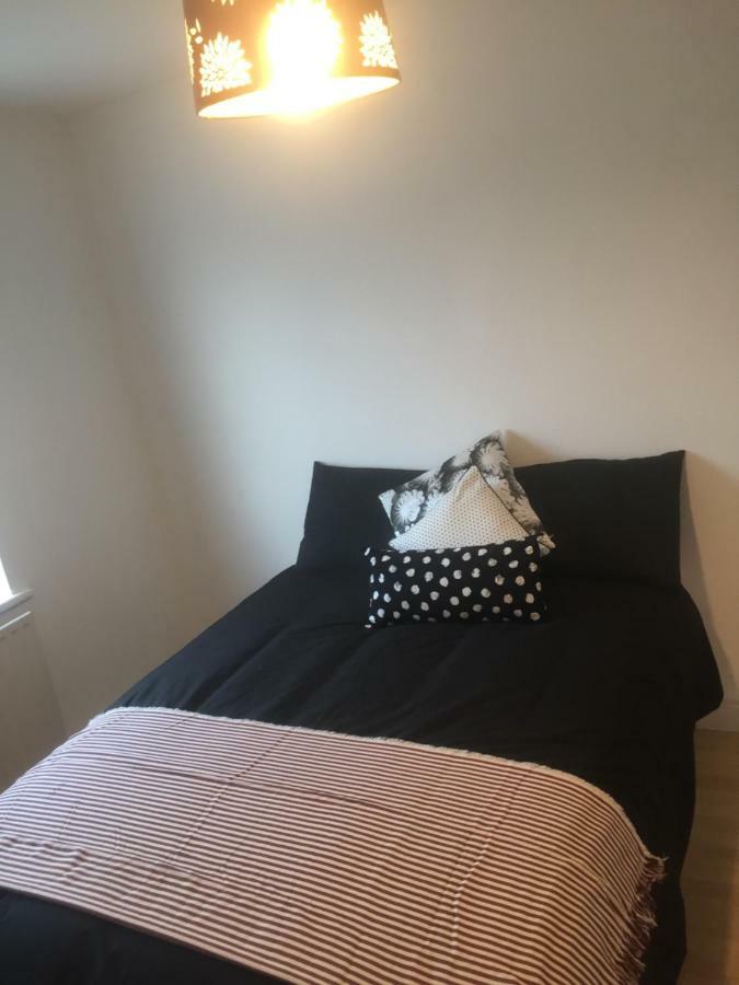 North London Cottage Esterno foto